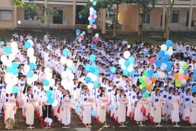 Trường THPT Việt Đức khai giảng năm học mới