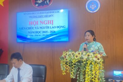 TRƯỜNG THPT VIỆT ĐỨC TỔ CHỨC HỘI NGHỊ VIÊN CHỨC VÀ NGƯỜI LAO ĐỘNG NĂM HỌC 2025-2026 TRƯỜNG THPT VIỆT ĐỨC TỔ CHỨC HỘI NGHỊ VIÊN CHỨC VÀ NGƯỜI LAO ĐỘNG NĂM HỌC 2025-2026